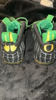 Nike Air Foamposite One Oregon Ducks 2013 Size 9 - Image 1 of 4