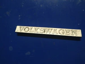 VW Golf 1 Cabrio GLI Volkswagen 171853685A emblema portón trasero inscripción - Imagen 1 de 2