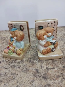 Par de sujetalibros de habitación de oso de peluche cremoso para guardería - Imagen 1 de 8