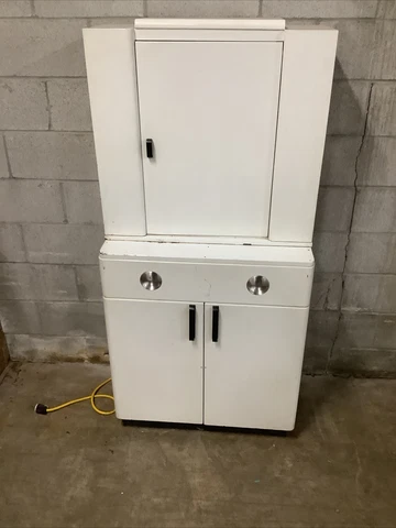Vintage HAMILTON Medical cabinet Art Deco steel Tall Good condition industrial Cover