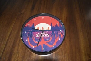 Netflix Stranger Things TV Show The Upside-Down Retro Style Analog Wall Clock - Picture 1 of 3