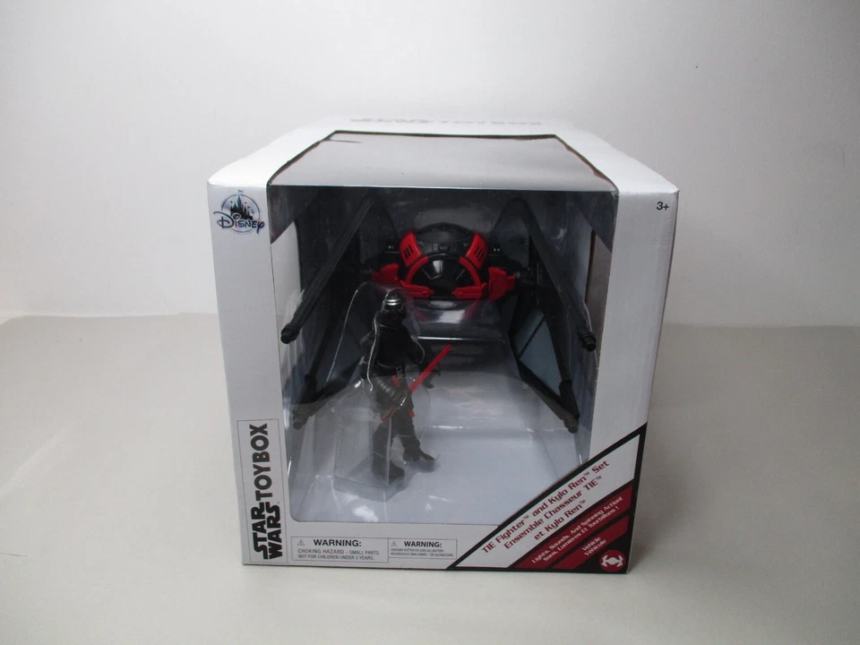 TOYBOX DISNEY STORE STAR WARS KYLO REN & TIE FIGHTER SET NEW IN BOX MISB Foto 1 de 4