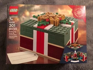 LEGO 40292 Christmas Gift Box Limitied Edition Brand New Sealed Free Shipping - Picture 1 of 5