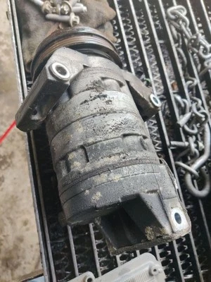 Compresor de aire acondicionado Ford F150 2011-2014 Foto 1 de 4