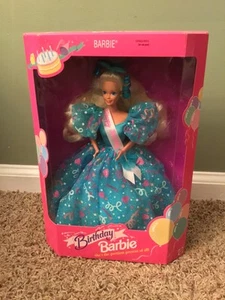 Muñeca Barbie vintage de cumpleaños Mattel 1993 She’s the Prettiest Present Of All - Imagen 1 de 6