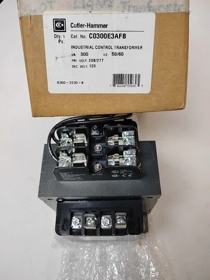 Transformador Eaton C0300E3AFB 300VA, Pri. 208/277, Sec. 120 V Foto 1 de 4