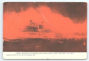 Postal Fiske House in Flames Old Orchard Fire publicada 1907 Maine - Imagen 1 de 2