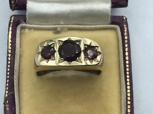 Antique Gents 9k Yellow Gold Three Garnet Ring Size 20mm 4.7grams - Picture 1 of 8