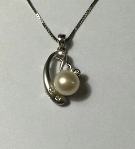 14K White Gold Natural Colorless Diamond & Cultured Pearl Pendant Necklace - Picture 1 of 4