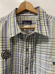 Hilos comunes Patagonia para hombre L manga corta con botones azul blanco negro texturizado - Imagen 1 de 6