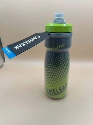 Camelbak Podium Chill Insulated Water Bottle, Green And Black , 21oz - NWT - Image 1 of 4