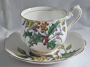 Royal Albert Flower of the Mouth Series "Holly" Tea Cup & Saucer Vintage #: 12 - Picture 1 of 7