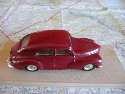 PEUGEOT 203 Berline Rouge 1954 Ancienne ELIGOR  1/43 en boite - Photo 1/4