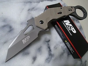 Smith & Wesson M&P Extreme Ops Assisted Open Karambit Pocket Knife 8Cr13MoV G10 - Picture 1 of 8