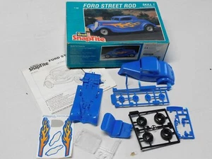 Revell Ford Street Rod Snaptite 1/32 Hot Rod Auto Vintage Plastic Kit 6274 &box - Picture 1 of 4