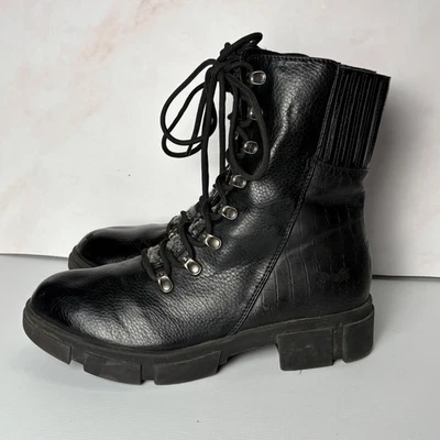 Botas de combate Blowfish para mujer 11 negras con suela de piel lengua grunge emo bruja Foto 1 de 4