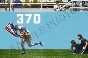 RICK MONDAY 1976 CHICAGO CUBS SAVES BURNING USA FLAG DODGER STADIUM 20x30 PHOTO - Picture 1 of 1