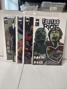 Black Mask Comics: Toe Tag Riot #1 -4 Complete Set Andy Hurley Zombies - Picture 1 of 5