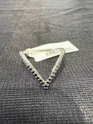 925 Sterling Silber V-Form Schwarzer CZ Ring – Chevron Band Größe 8 SR0644 - Bild 1 von 4