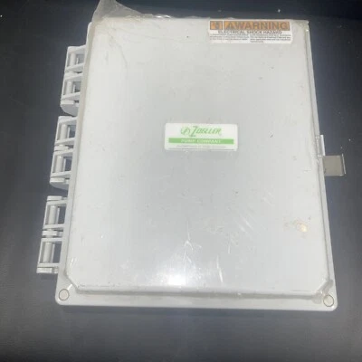 Zoeller 10-3163, Panel de Control Simplex Inteligente de Aceite 120V 1Ph + 6 Interruptores de Bomba más Foto 1 de 4