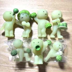 SMISKI Normal Juego Completo de 6 Figuras BRILLAN EN LA OSCURIDAD Japón 2025 - Imagen 1 de 7