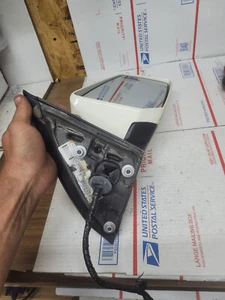 07 - 12 Acadia Outlook Traverse RIGHT PASSENGER Side Mirror Turn Signal - Picture 1 of 5