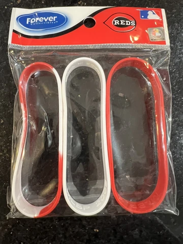 Cincinnati Reds Mlb 3 pk silicone adult wristbands Team Logo Bracelets Cover