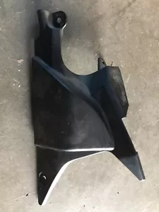 Honda VFR800 Frame Cover Right 2002-2009 OEM 80120-MCW-D00 - Picture 1 of 5