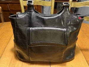 Hobo International Black Handbag Med Zipper Close Pockets 2 Straps - Picture 1 of 12
