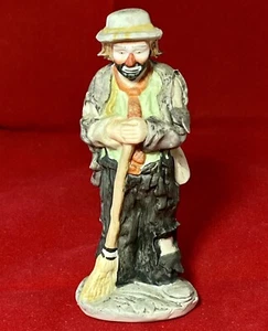 Emmett Kelly Jr. Figurine with Broom Flambro Clown No Box - Picture 1 of 5