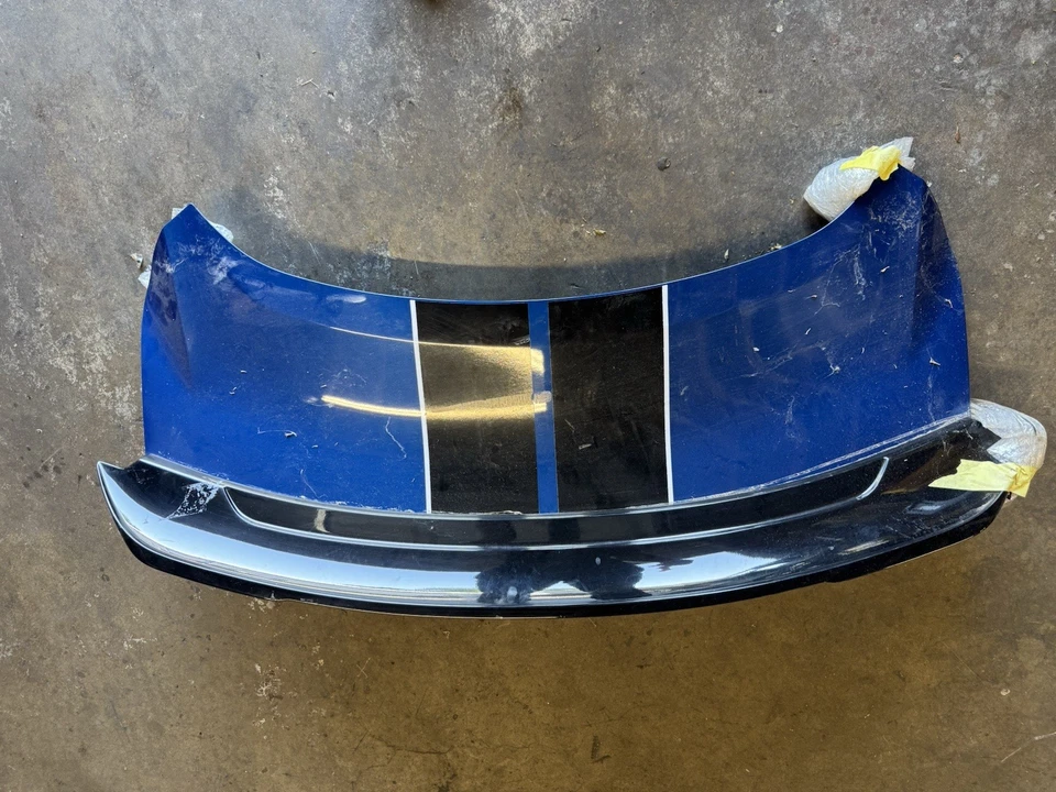 2017 2018 2019 FORD MUSTANG GT350 SHELBY TAMPA DO PORTA-MALAS AZUL - Imagem 1 de 4