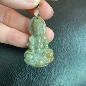 Lady Kwan Yin Quan Yin Carved Buddha Natural Real Religious Jade Pendant - Picture 1 of 9