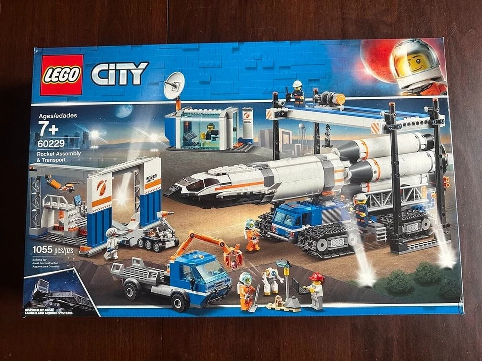 LEGO City Space - Rocket Assembly & Transport 60229 - Brand New & Free Shipping - Image 1 of 3