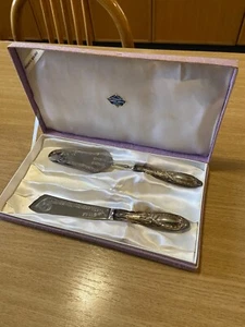 Servizio per dolci argento 800/1000 tot. 2 pezzi - Anni '60 RARA E ANTICA - Foto 1 di 5