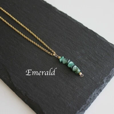 Zarte Smaragd glatte ungeschliffene Chips Edelstein Perlen Mai Geburtsstein H... - Bild 1 von 4