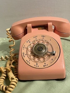 Vintage rosa Wählscheibentelefon Western Electric 500 Klingel Systemtelefon 60er Jahre - Bild 1 von 10