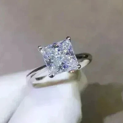 Anel de noivado feminino folheado a ouro branco 14k com diamante corte princesa 2 quilates - Imagem 1 de 4