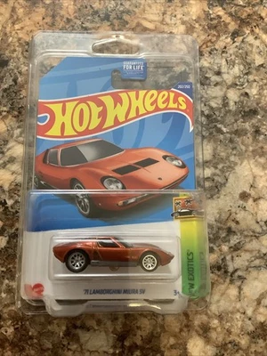Lamborghini Miura SV 2022 Hot Wheels '71 con protector Super Treasure Hunt - ¡Nuevo! Foto 1 de 4