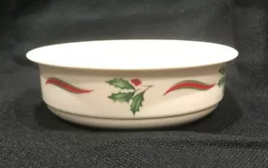 Lenox Chinastone Country Holly Suppe Müslischale - Bild 1 von 3