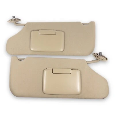 Комплект из пары солнцезащитных козырьков со стороны водителя и пассажира Dodge Avenger 2011-2014 годов выпуска коричневый желтовато-коричневый - Изображение 1 из 4