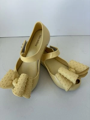 Mini Melissa Amarillo Ultragirl Arco Mary Jane Zapatos Jóvenes Niñas Talla 12 Punta Abierta Foto 1 de 4