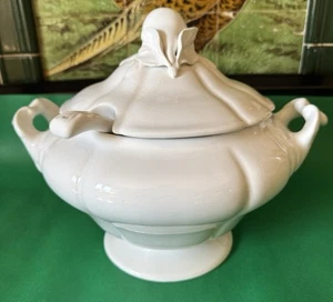 BORDALLO PINHEIRO Soup Tureen. Vintage Portugal With Ladle - JOLLY SOUPER - - Picture 1 of 7
