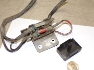 Used "K"/Mercedes-Benz Auxiliary 2-Fuse Relay Block Emissions/AC/Audio/CoolW113 - Picture 1 of 9