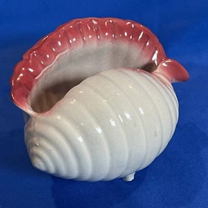 Vintage Earley Nelson McCoy Pottery White Red Conch Shell Planter USA See Video - Picture 1 of 6