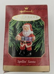 Hallmark SPELLIN SANTA Adorno Recuerdo 1999 Hechizos ÁRBOL DE CASA JUGUETES ALEGRÍAS o NOEL - Imagen 1 de 4