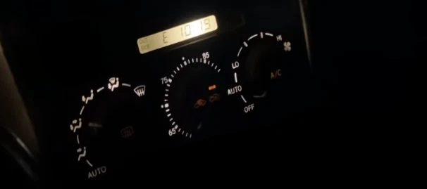 Kit Bombilla LED Climatizador y Reloj Blanco para Lexus IS300 (2001-2005) Foto 1 de 1