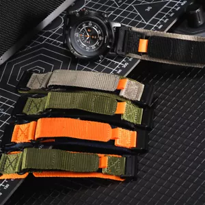 Cinturino in nylon robusto Quick Fit per Garmin Fenix/Forerunner/Approach/MARQ/quatix/D2 - Foto 1 di 18