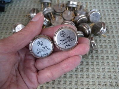 2 PCS. TUNG-SOL TRANSISTOR 2N1099 NEW OLD STOCK. UNUSED. U.S.A. - Image 1 of 4