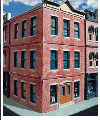 Ameri-Towne 878 O Scale Ed's Hardware Building Kit. GREAT FOR YOUR LIONEL LAYOUT - Image 1 of 4