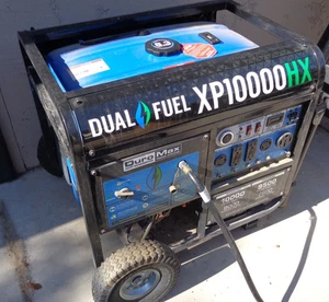 DuroMax XP10000HX 10,000 Watt Portable Dual Fuel Gas Propane CO Alert Generator - Picture 1 of 3